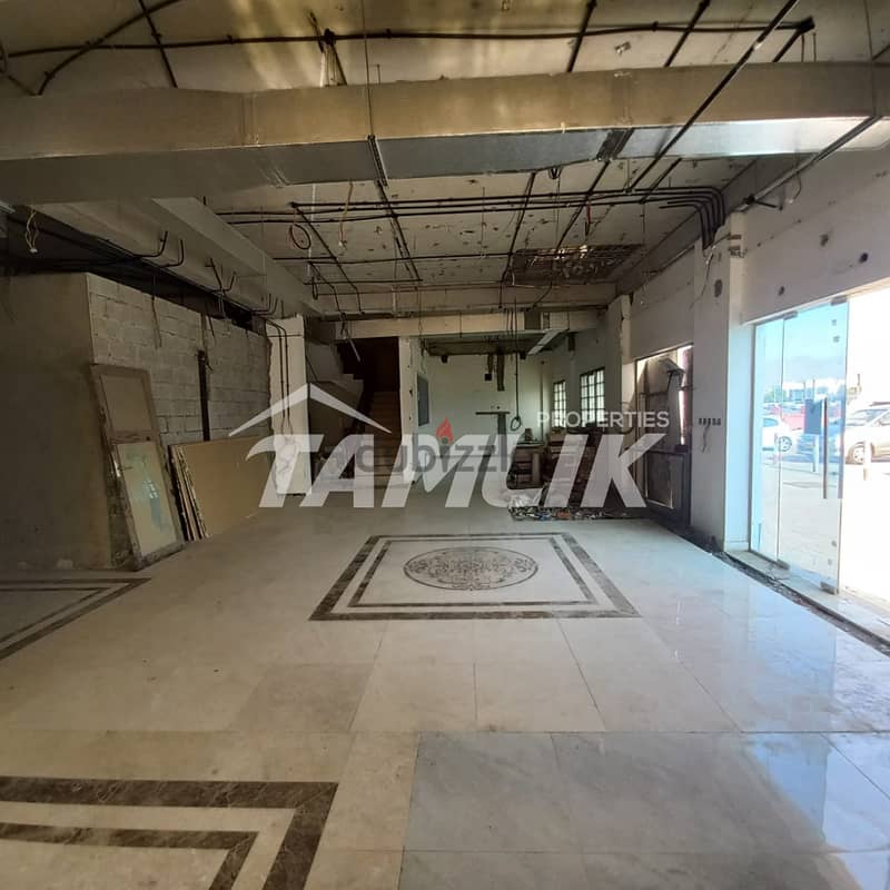 Showroom for Rent in Al Ghubra North |REF 612NB 5