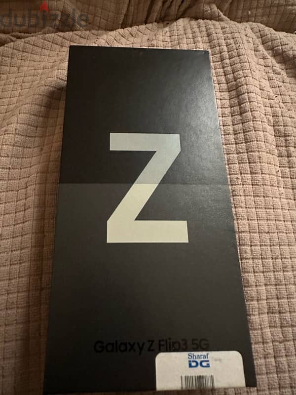 Samsung z flip3 5G 1