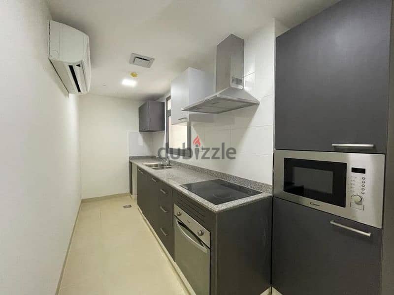 Apartment for Rent in Al Qurum Heights 5