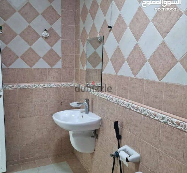 Available flat for rent AL Mawaleh near city centre Seeb 16