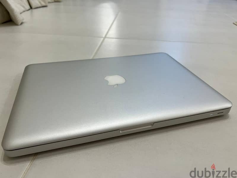 macbook pro 1