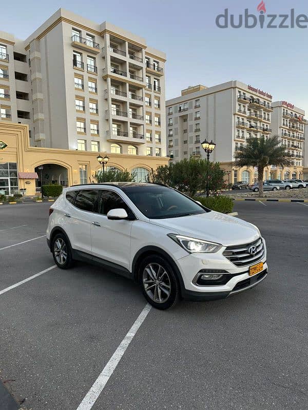 Hyundai Santa Fe 2017 Oman car 2.4L V4 agency service 0