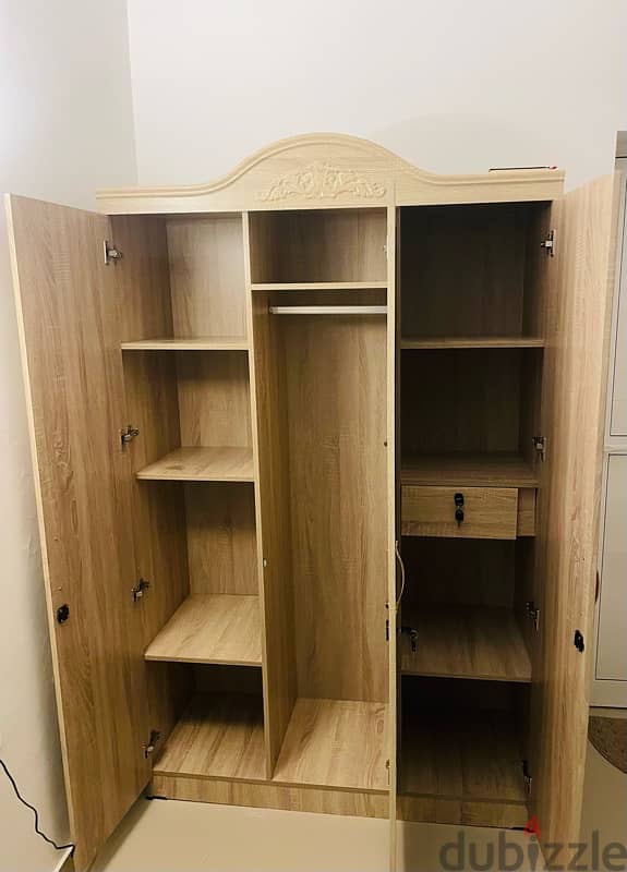 WARDROBE FOR SALE (78882580) 1