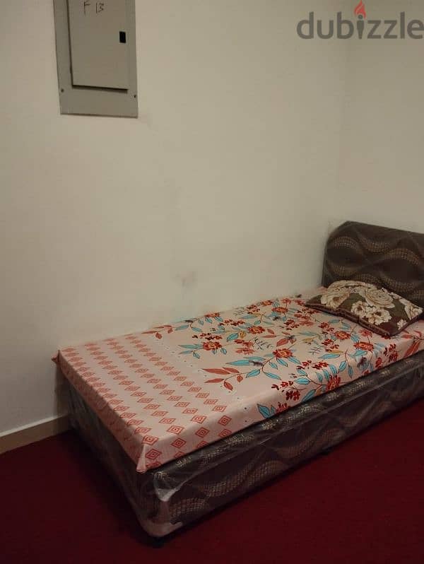 bed space and room available with all included 3