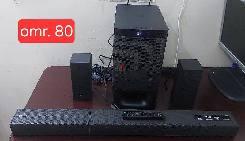 very rarely used 1 year old sony 5:1 home theatre 1000W for sale 0