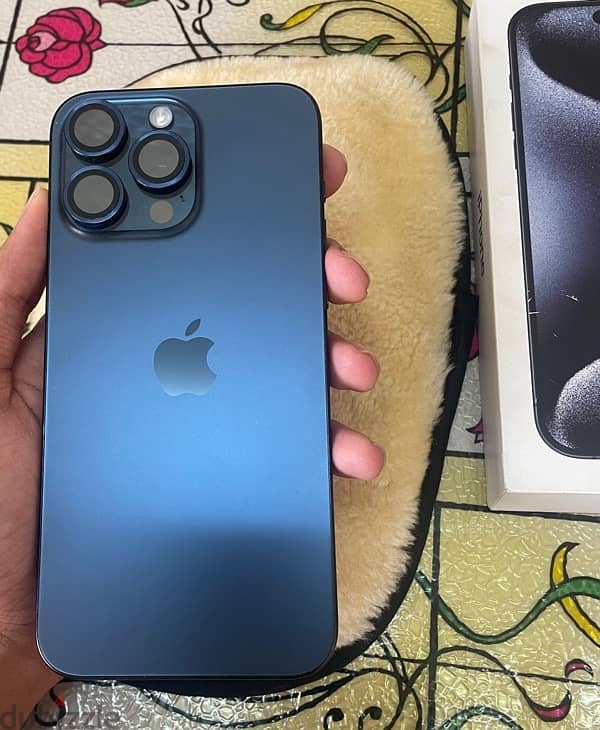 iPhone 15 pro max titanium 256gb 0