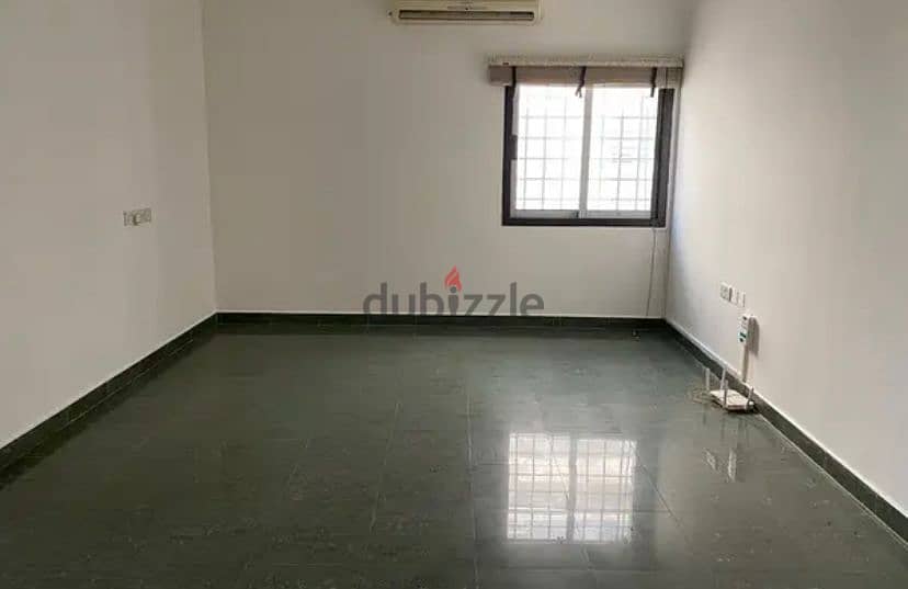 apartment for rent in qurm 4