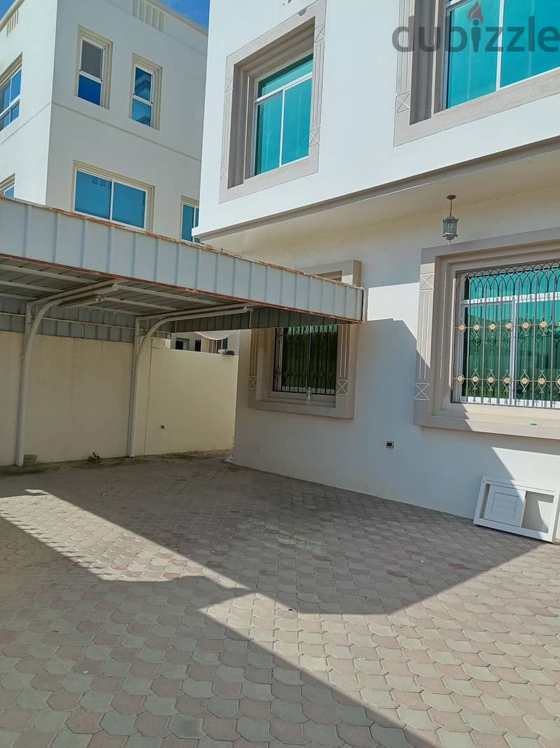 "SR-MA-686 *For Rent: Twin Villa in Ozaiba* 1