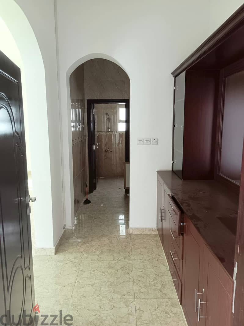 "SR-MA-686 *For Rent: Twin Villa in Ozaiba* 6