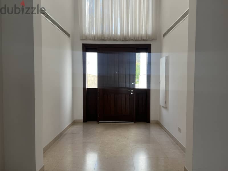 5 Bedroom Villa for Rent in Al Mouj 11