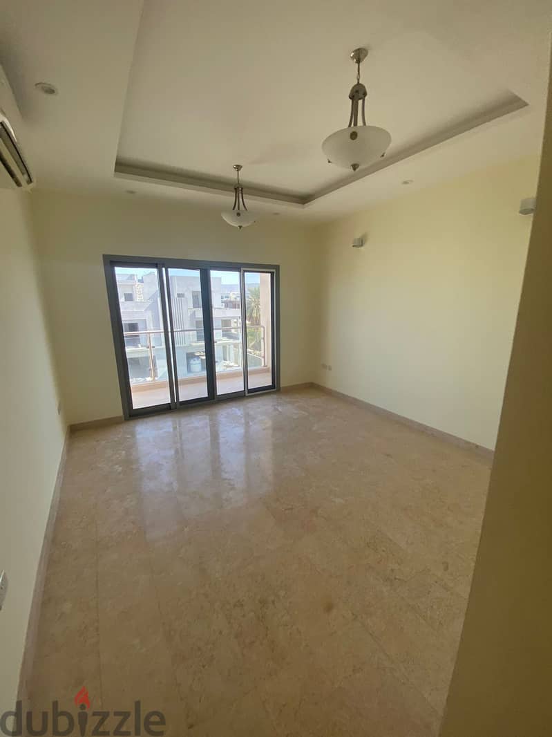 For Rent 5 Bhk+1 Villa In Al Azaiba 5