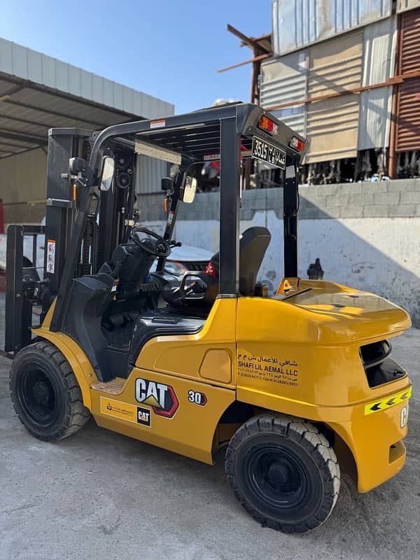 Caterpillar Forklift 3 Ton 0