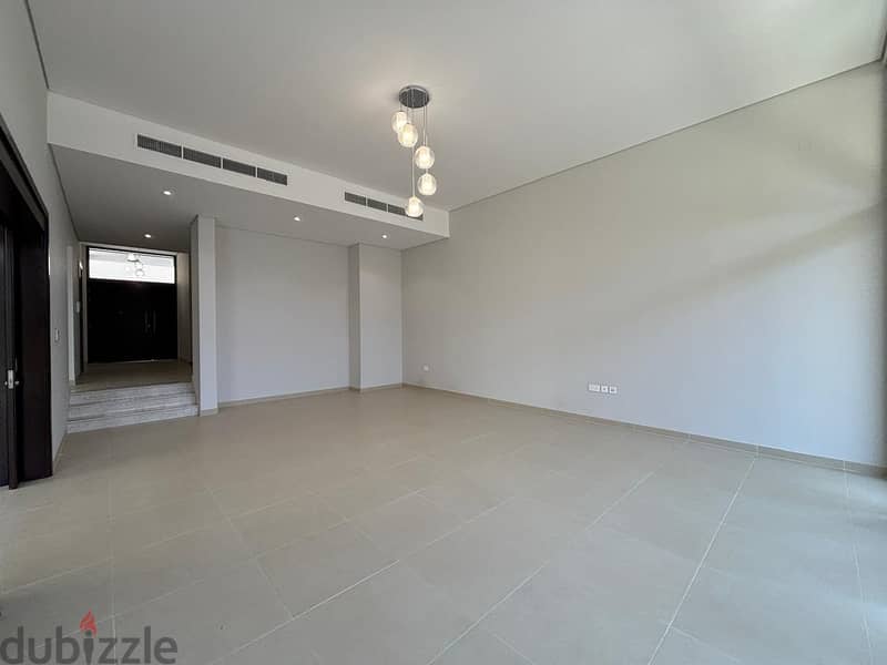 Lavish 4 Bedroom Villa for Rent in Muscat Bay 3