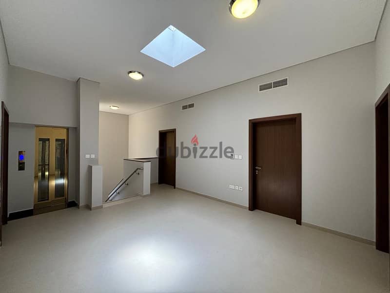 Lavish 4 Bedroom Villa for Rent in Muscat Bay 16