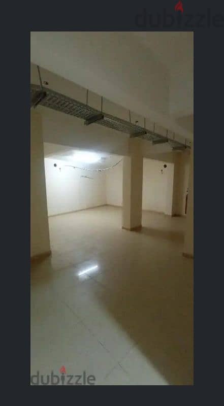 STORE FOR RENT in Ruwi 9