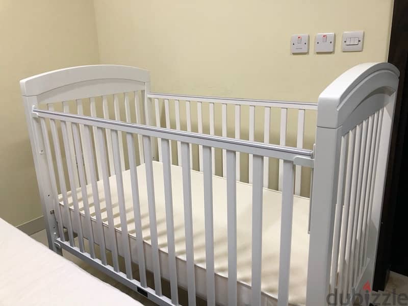 Juniors Baby Crib 0