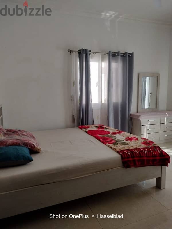 2BHK flat for rent in Alkhuwair 33 1