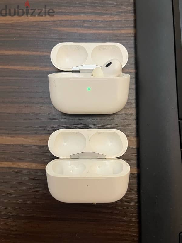 Apple Headphones AirPods Pro 0