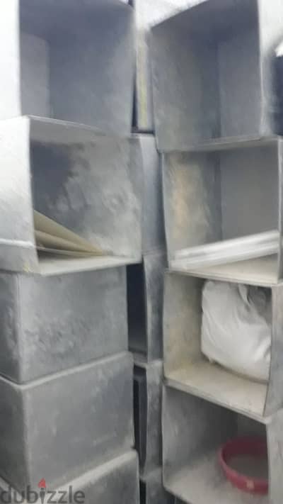 GI boxes