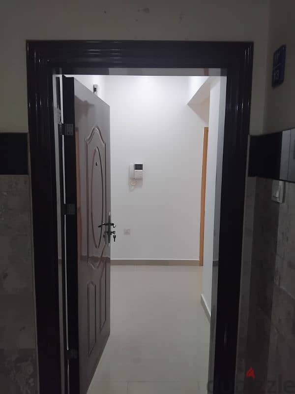 Flat for rent in Gubrah Near ALmaha Hotel excellent location 1