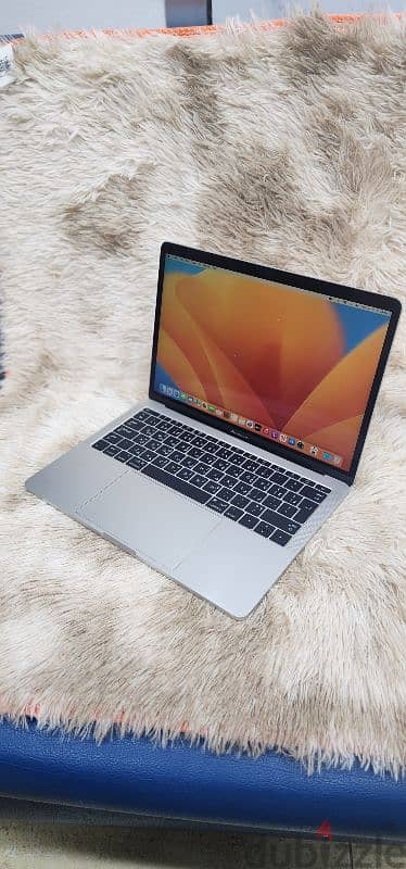 MacBook Pro A1708 1