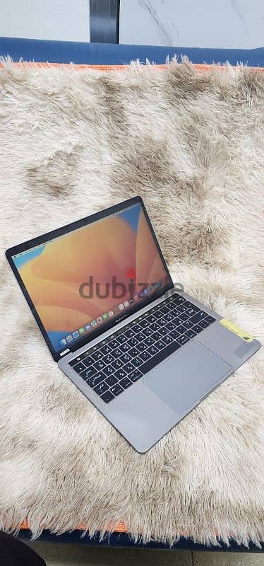 MacBook Pro A1706 Touch Bar 0