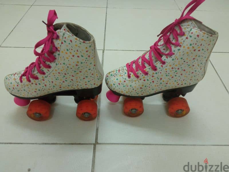 Girls' skating 2