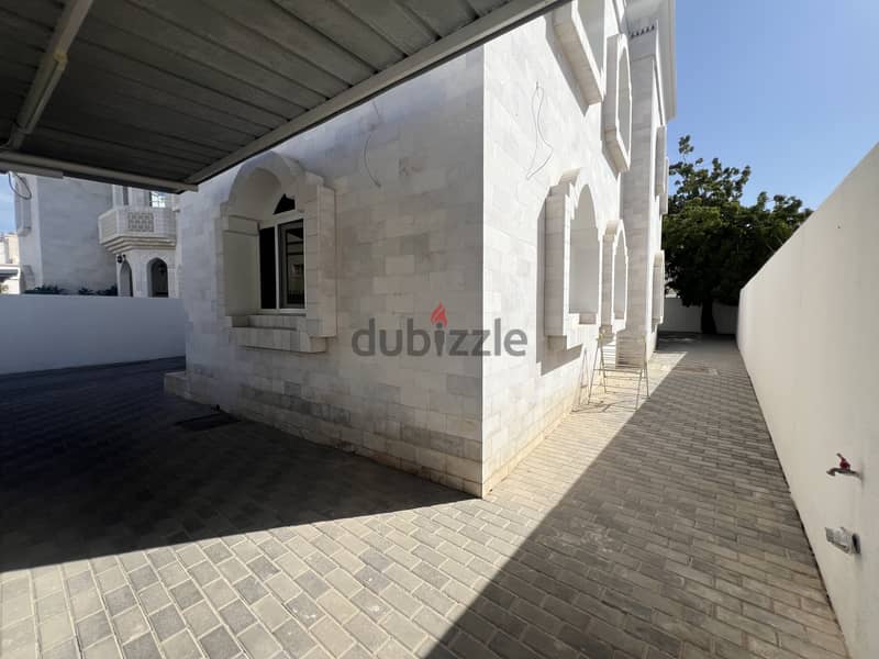 Charming 3 Bedroom Twim Villa 9