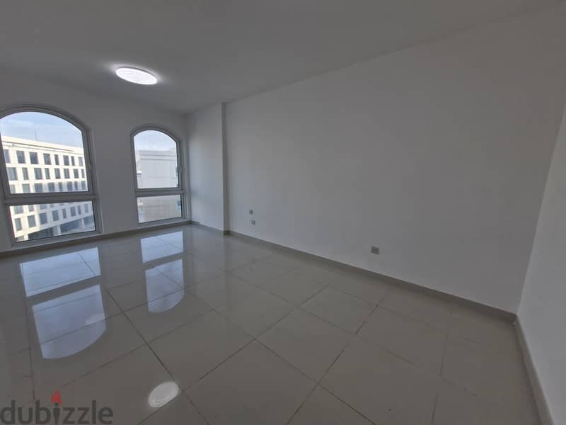 2 BR Elegant Apartment in Muscat Grand Mall 5