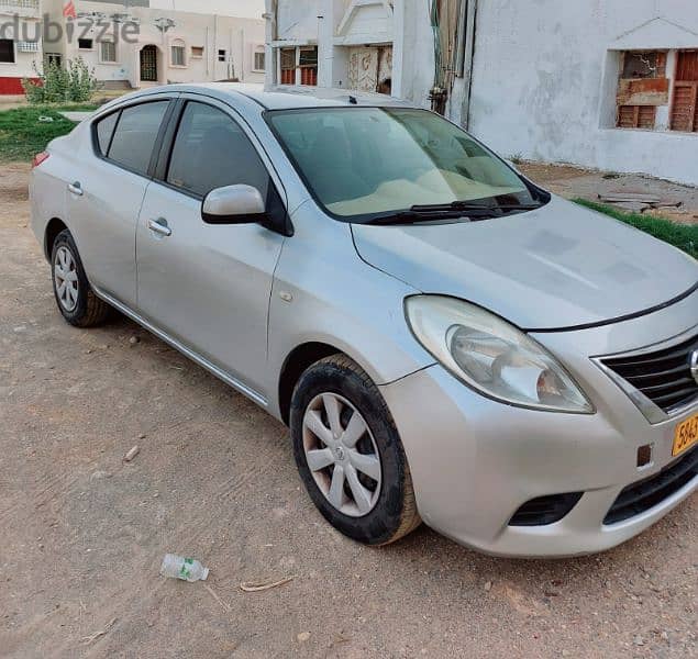 Nissan Sunny 2012 0