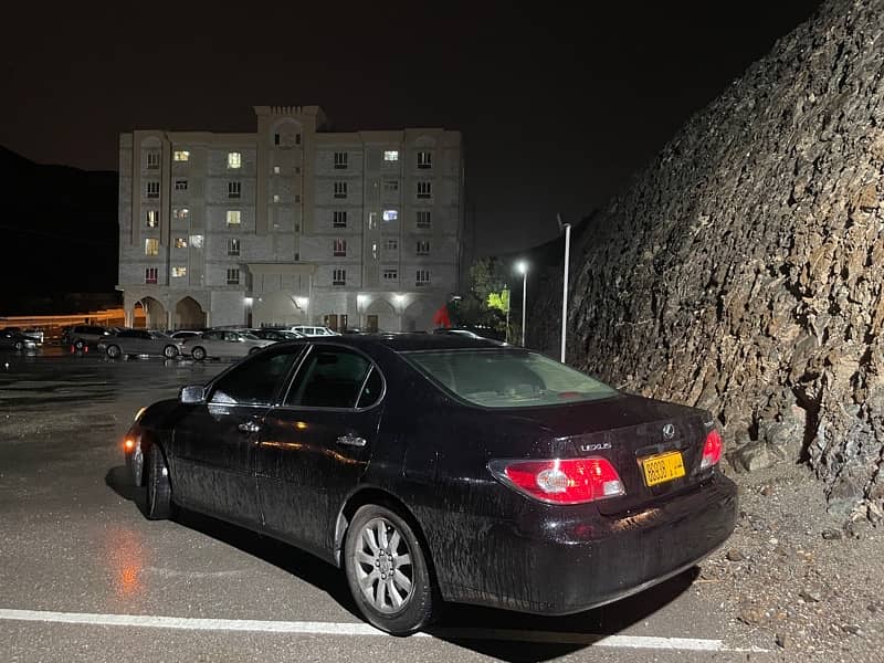 Lexus ES-Series 2004 (Expat Used) 0