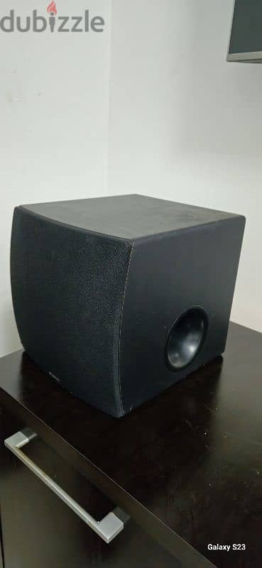 Yamaha NS-SW280 Subwoofer 1