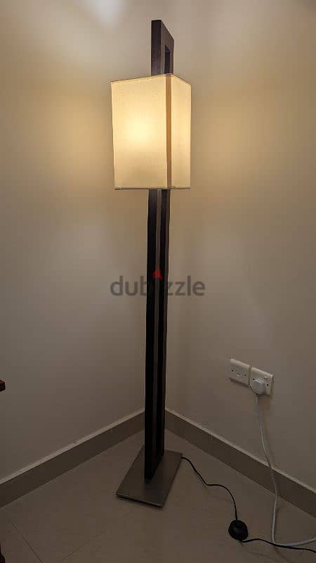 Floor Lamp 0