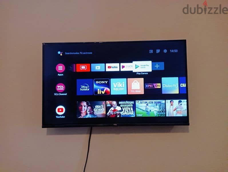 urgent sale TCL 32 smart HD TV 6