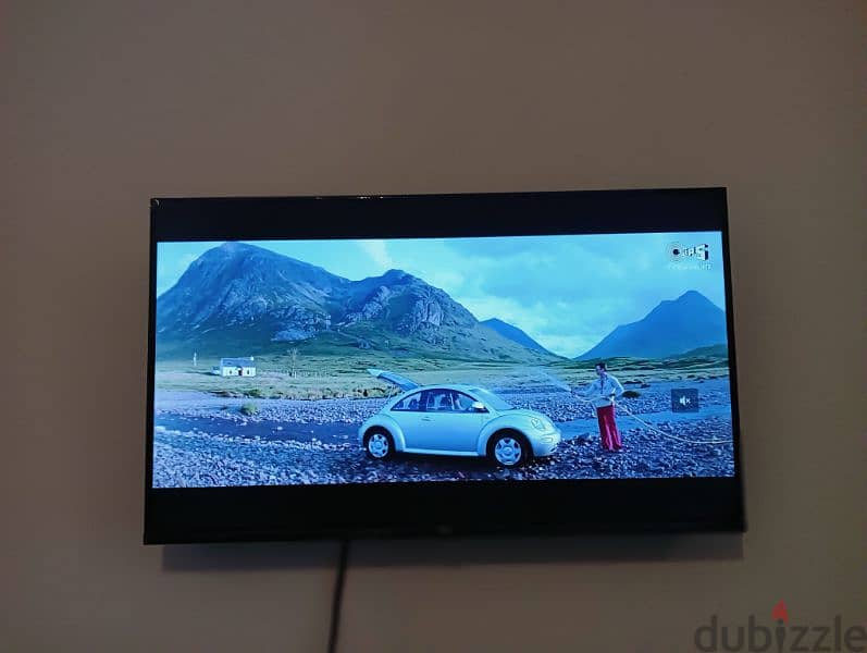 urgent sale TCL 32 smart HD TV 7