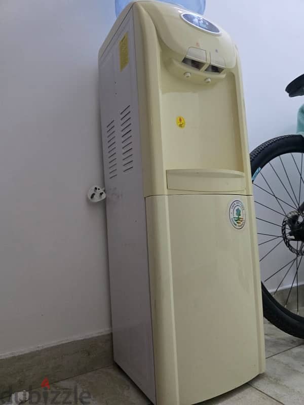 Water dispenser and cooler - Expat leaving Oman 0