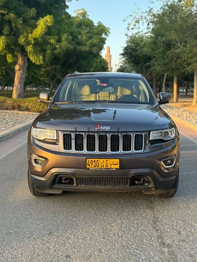 Jeep Laredo 2016