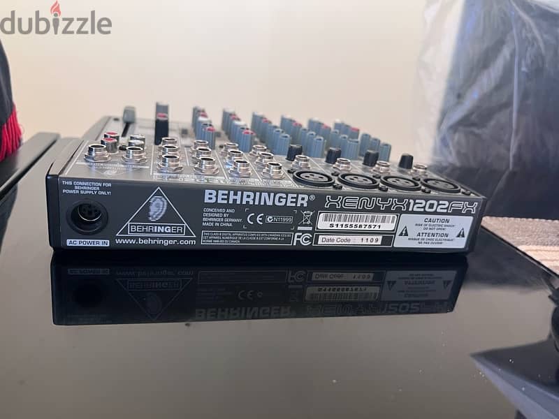 Behringer xenyx 1202fx mixer 1