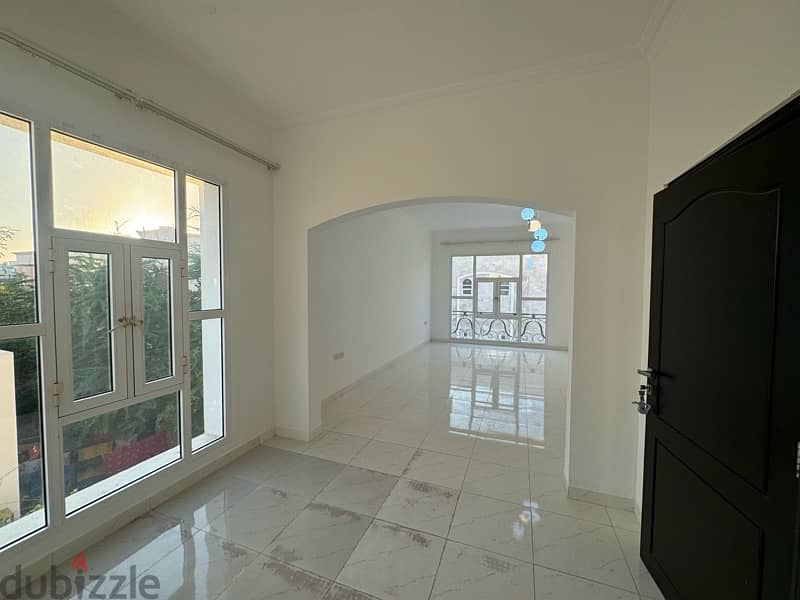 6 BR compound villa with huge bedrooms in Al Hail North near Al mouj 3