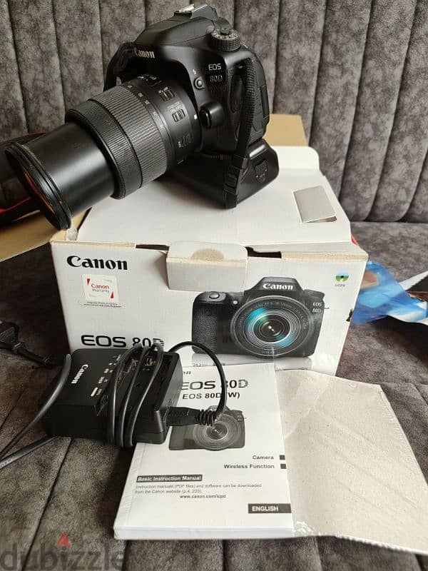 كاميرا canon 80d شبه جديدة استخدام بسيط مع عدسه 18•135 ممتازة 6