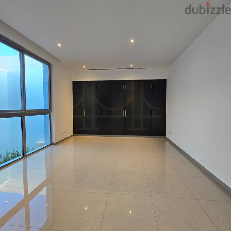 BEAUTIFUL 3+1 BR COURTYARD VILLA IN AL MOUJ 6