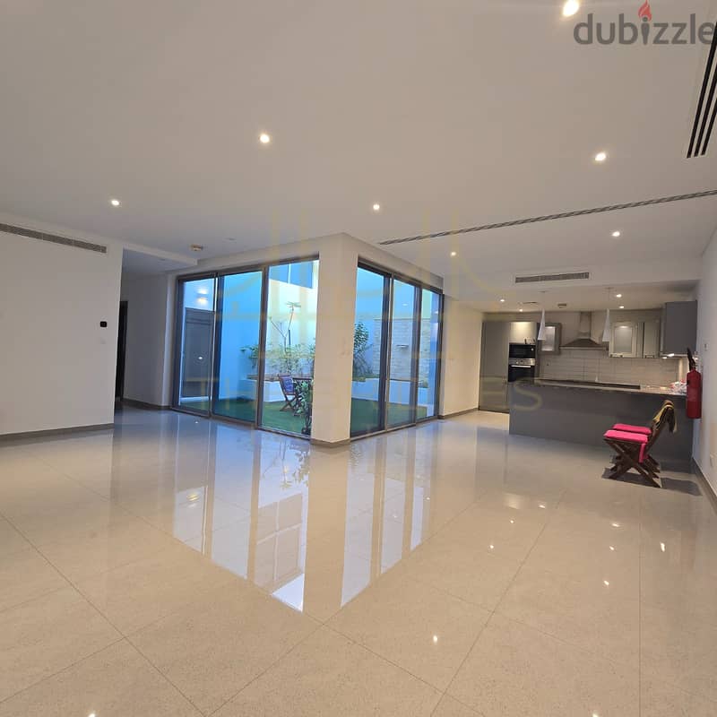 BEAUTIFUL 3+1 BR COURTYARD VILLA IN AL MOUJ 7