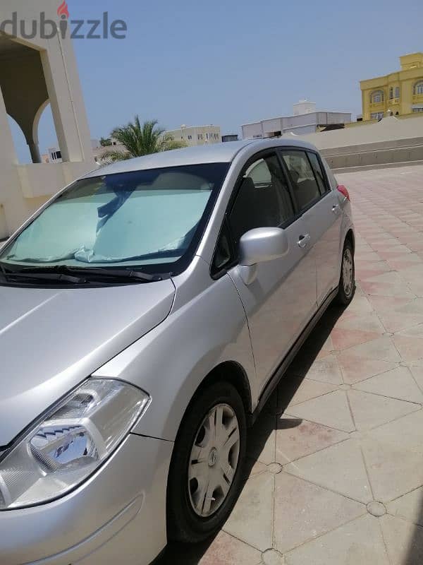 Nissan Tiida 2012 0