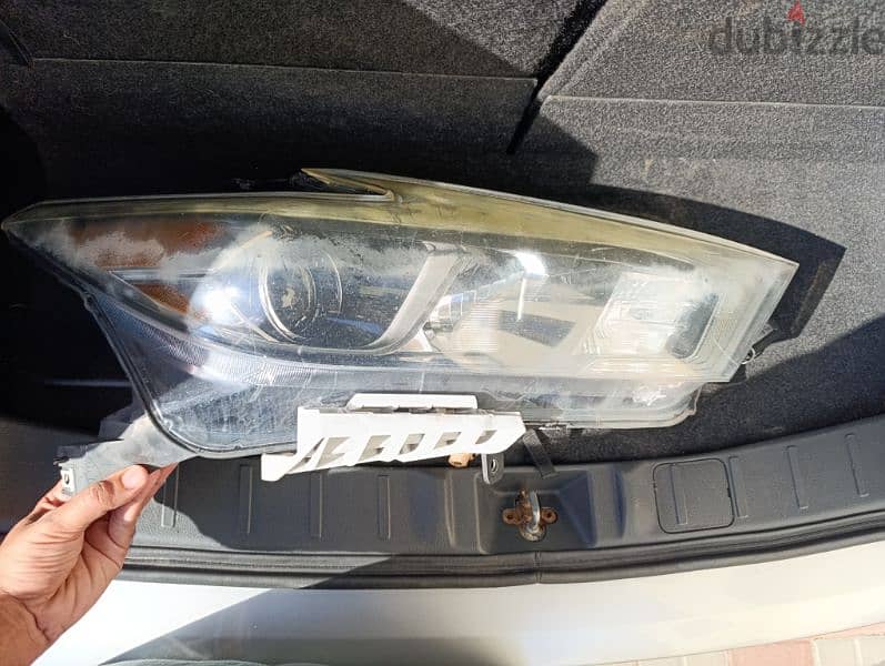 NISSAN MAXIMA 2017 HEADLIGHT 0