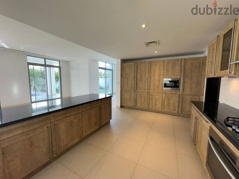 5 BR + Maid’s Room Elegant Villa in Reehan Residences, Al Mouj 4