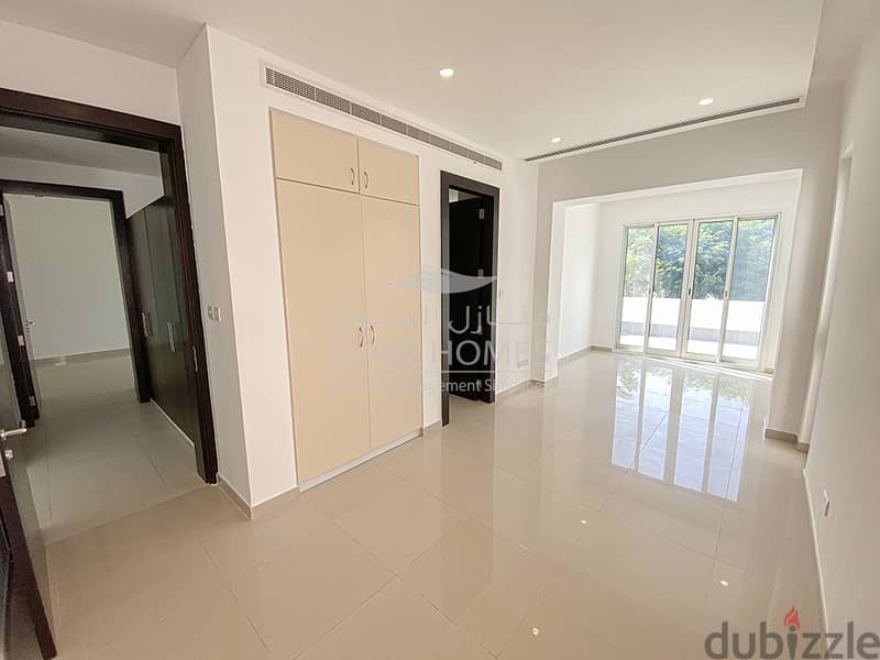 4Bedroom Villa in Sinesla Island Almouj 18