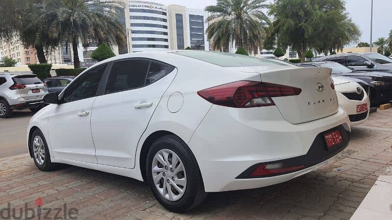 هيونداي النترا ٢٠٢٠ Hyundai Elantra 2