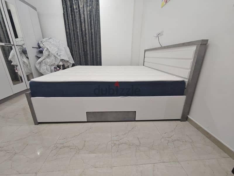 King size bed with mattress 1