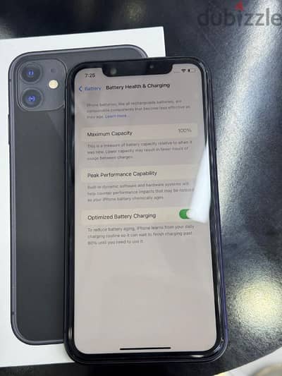 iPhone 11 128 GB 6 month have guarantee battery 100%