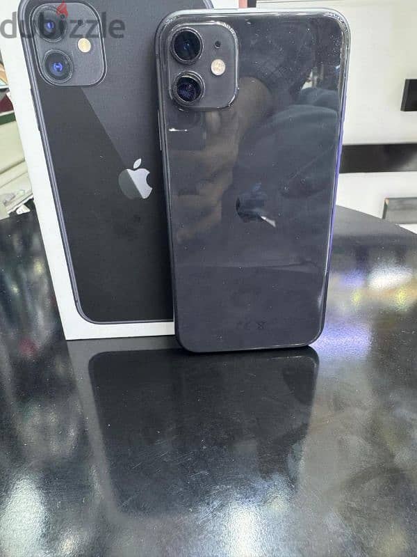 iPhone 11 128 GB 6 month have guarantee battery 100% 7